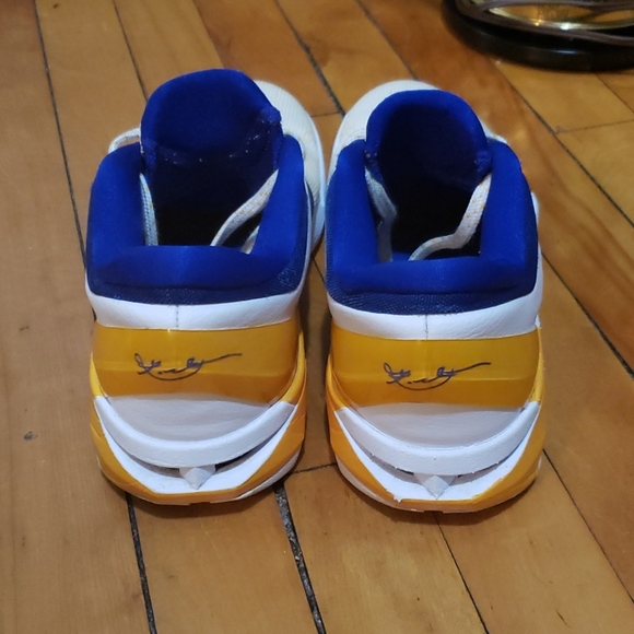 2012 Kobe Bryant Vll Zoom Lakers Home - Picture 3 of 5